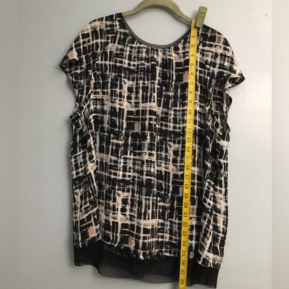 SIMPLY VERA VERA WANG TOP - Picture 15 of 16